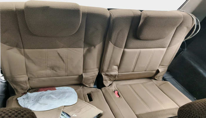 2018 Mahindra XUV500 W9, Diesel, Manual, 68,693 km, interior