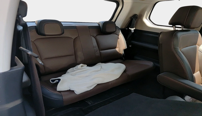 2023 Mahindra SCORPIO-N Z8 L DIESEL AT 2WD 6 STR, Diesel, Automatic, 26,250 km, interior