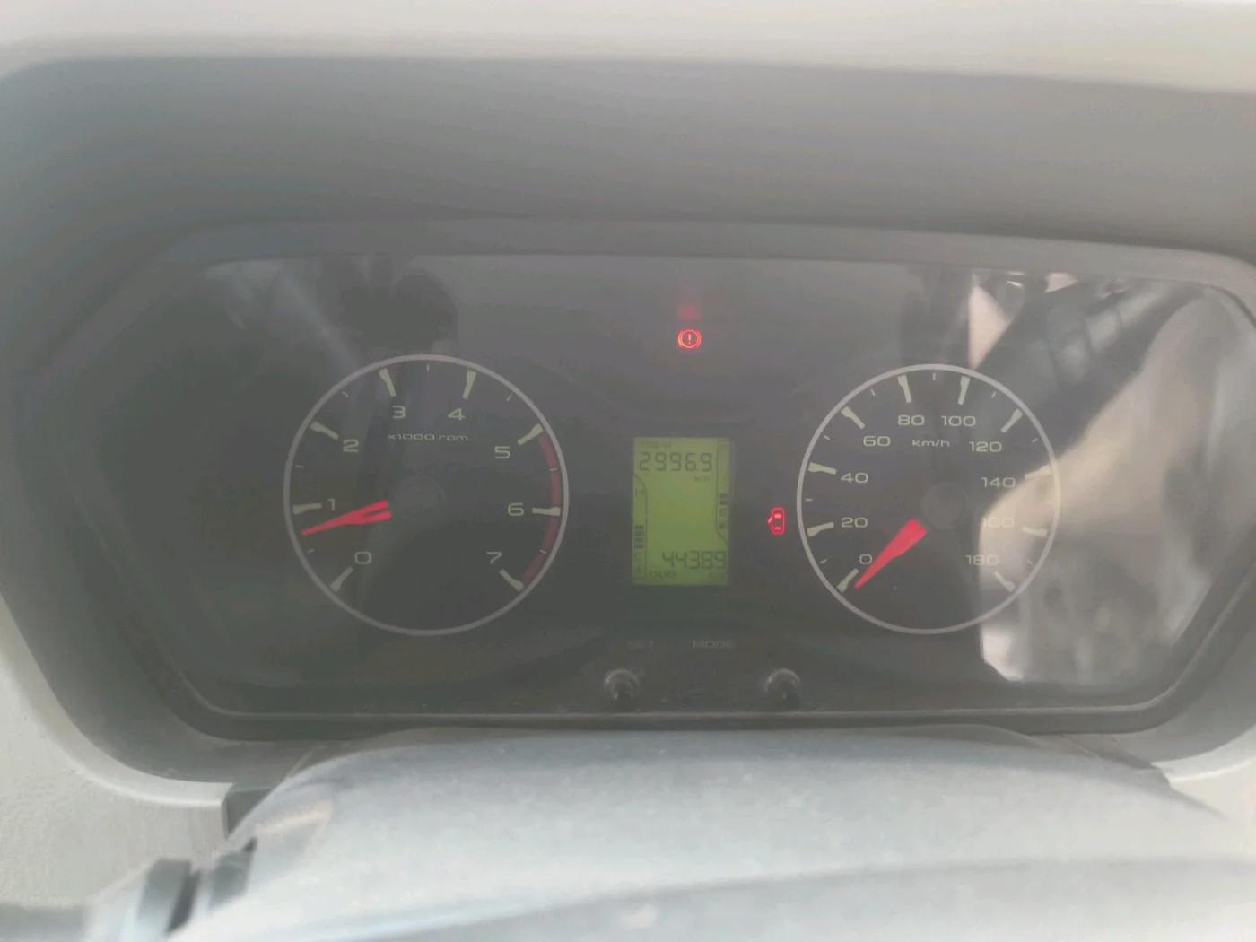 2017 Mahindra Scorpio S6 PLUS, Diesel, Manual, 44,389 km, interior