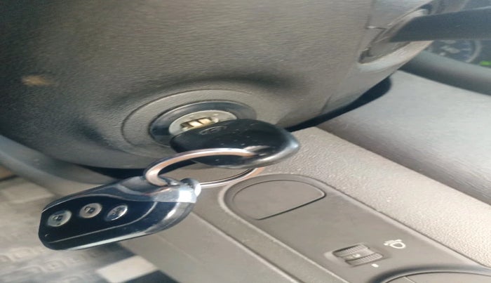 2013 Hyundai i10 ERA 1.1, Petrol, Manual, 74,297 km, interior