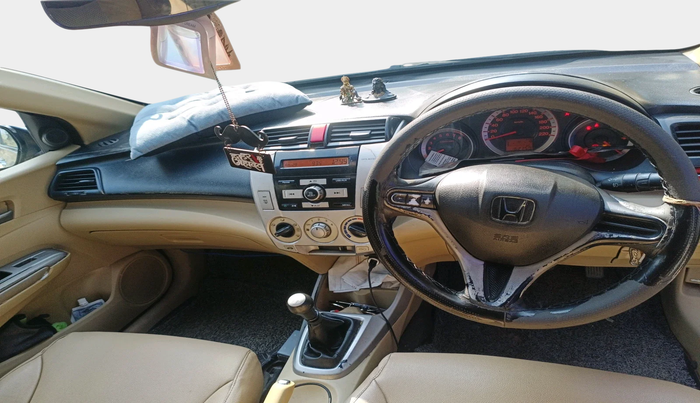 2011 Honda City 1.5L I-VTEC V MT, Petrol, Manual, 1,62,259 km, interior