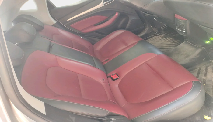 2021 MG ASTOR SAVVY 1.3 TURBO AT S RED, Petrol, Automatic, 31,019 km, interior