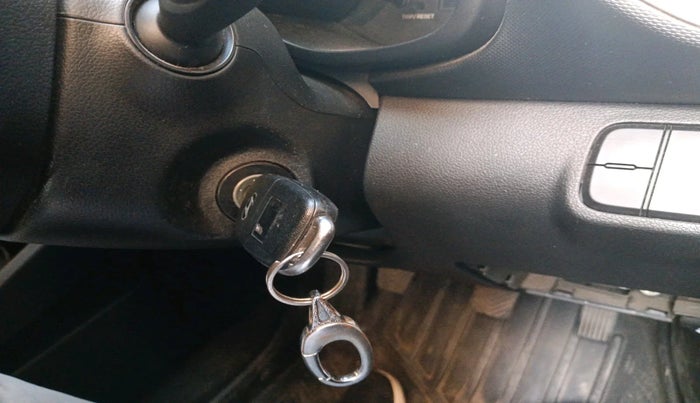 2021 Hyundai VENUE SX 1.0 TURBO, Petrol, Manual, 37,378 km, interior