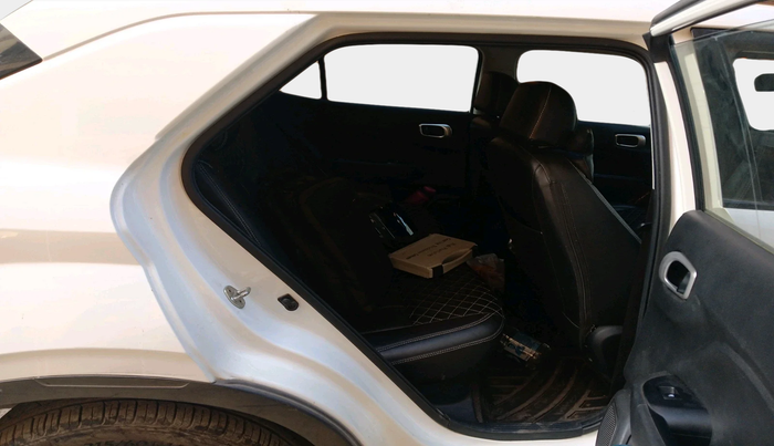 2021 Hyundai VENUE SX 1.0 TURBO, Petrol, Manual, 37,378 km, interior