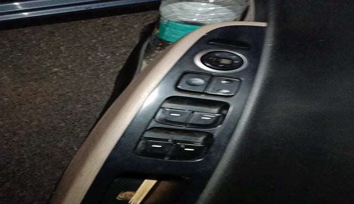 2015 Hyundai Xcent S 1.2, Petrol, Manual, 40,682 km, interior