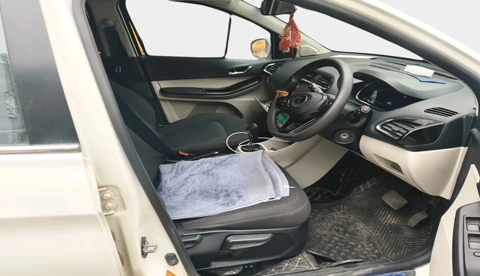 2024 Tata Tiago  XZA Plus CNG, Petrol, Automatic, 60,794 km, interior