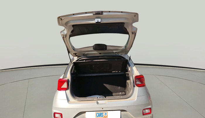 2019 Hyundai VENUE S 1.2, Petrol, Manual, 38,281 km, exterior