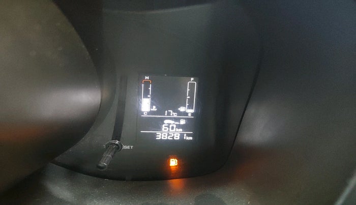 2019 Hyundai VENUE S 1.2, Petrol, Manual, 38,281 km, interior