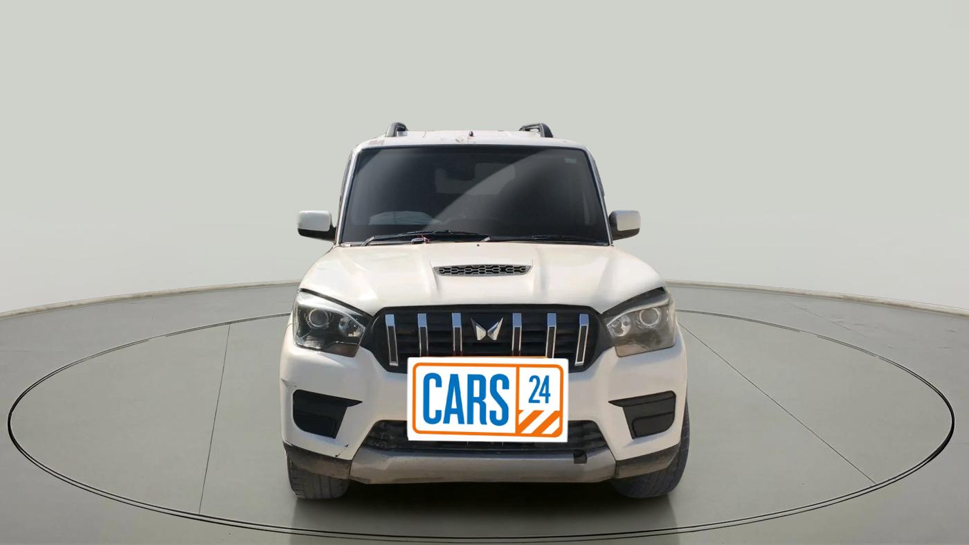 2018 Mahindra Scorpio S7, Diesel, Manual, 94,124 km, exterior