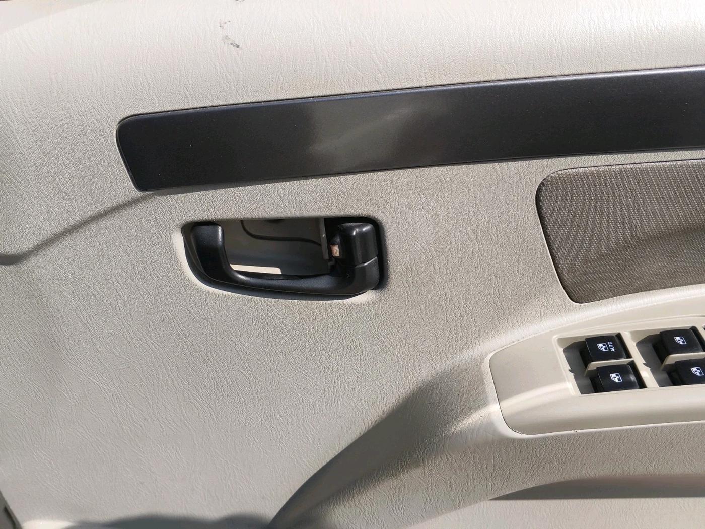 2018 Mahindra Scorpio S7, Diesel, Manual, 94,124 km, interior