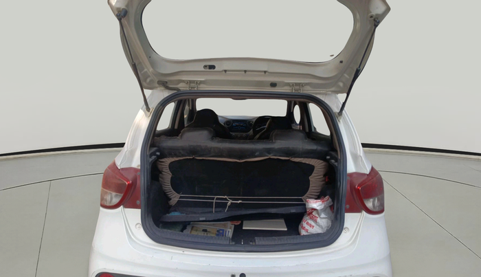 2017 Hyundai Grand i10 MAGNA U2 1.2 CRDI, Diesel, Manual, 99,583 km, exterior