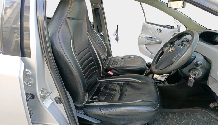 2011 Toyota Etios G SP, Petrol, Manual, 1,00,001 km, interior