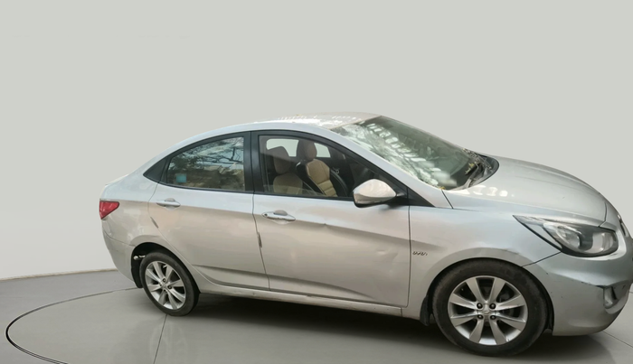 2011 Hyundai Verna FLUIDIC 1.6 VTVT SX, Petrol, Manual, 59,426 km, exterior