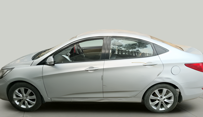 2011 Hyundai Verna FLUIDIC 1.6 VTVT SX, Petrol, Manual, 59,426 km, exterior