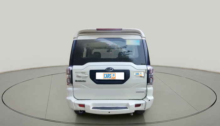 2017 Mahindra Scorpio S4 PLUS 1.99 INTELLI-HYBRID, Diesel, Manual, 87,104 km, exterior