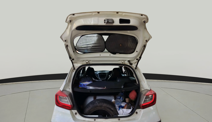 2016 Tata Tiago XT PETROL, Petrol, Manual, 1,18,151 km, exterior