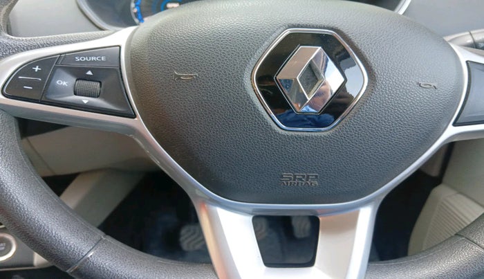 2023 Renault TRIBER RXZ DUAL TONE, Petrol, Manual, 15,257 km, interior