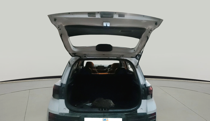 2022 Hyundai VENUE S 1.2, Petrol, Manual, 38,662 km, exterior