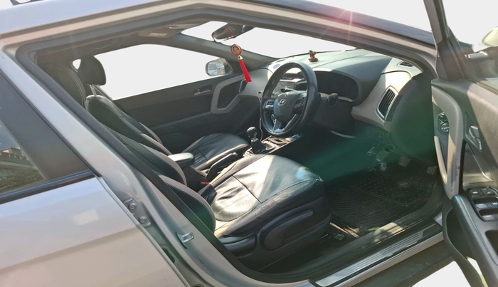 2016 Hyundai Creta SX PLUS 1.6 PETROL, Petrol, Manual, 91,606 km, interior