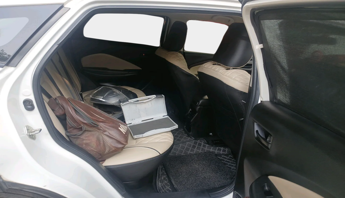 2023 Maruti FRONX DELTA PLUS 1.2L AGS, Petrol, Automatic, 20,950 km, interior