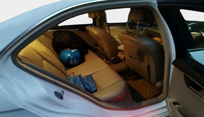 2014 Mercedes Benz C Class C 200 CGI ELEGANCE, Petrol, Automatic, 57,798 km, interior