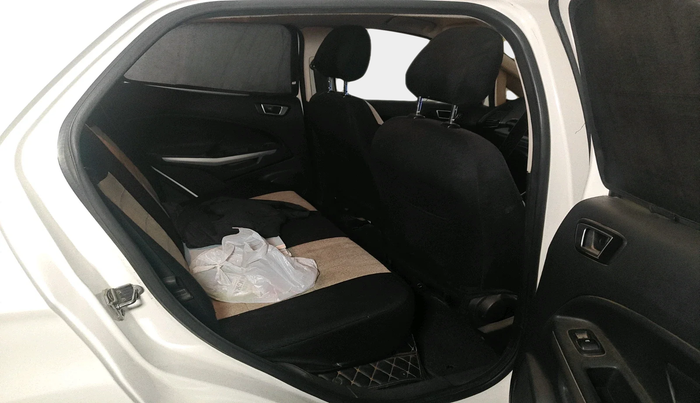 2018 Ford Ecosport TITANIUM 1.5L DIESEL, Diesel, Manual, 1,14,507 km, interior