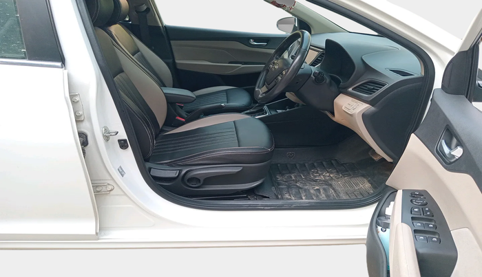 2019 Hyundai Verna 1.6 VTVT SX + AT, Petrol, Automatic, 35,511 km, interior