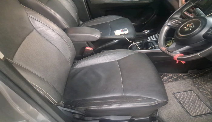 2020 Maruti XL6 ALPHA MT, Petrol, Manual, 27,458 km, interior