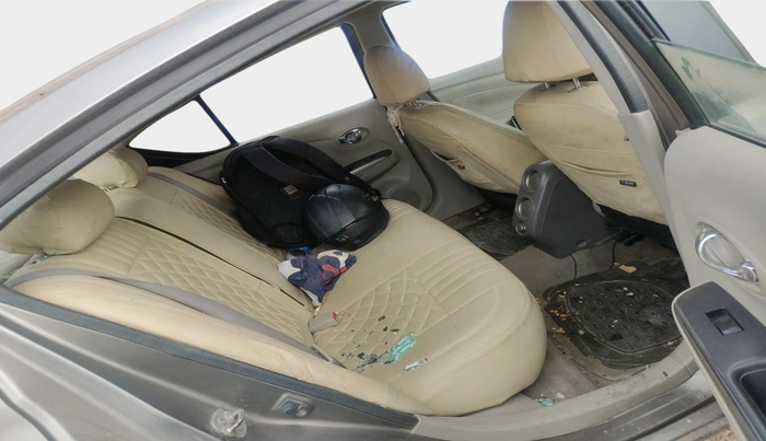 2013 Nissan Sunny XV PETROL, CNG, Manual, 83,320 km, interior