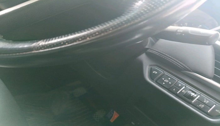 2019 MG HECTOR SHARP 2.0 DIESEL, Diesel, Manual, 1,03,874 km, interior