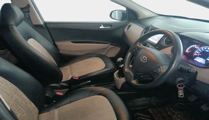 2018 Hyundai Grand i10 SPORTZ 1.2 KAPPA VTVT, Petrol, Manual, 38,026 km, interior