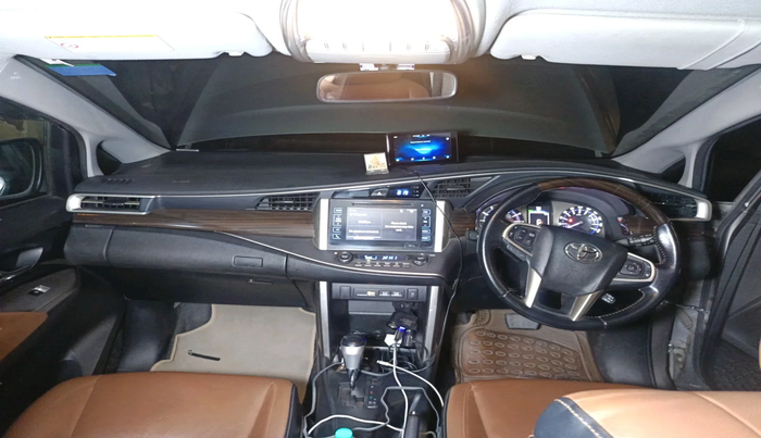 2017 Toyota Innova Crysta 2.7 ZX AT 7 STR, Petrol, Automatic, 50,322 km, interior