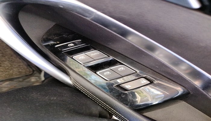 2019 MG HECTOR SHARP 1.5 DCT PETROL, Petrol, Automatic, 76,975 km, interior