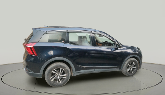 2022 Mahindra XUV700 AX 3 P MT 5 STR, Petrol, Manual, 16,370 km, exterior