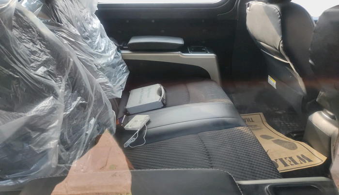 2023 Mahindra Thar LX P 2WD AT HT, Petrol, Automatic, 26,428 km, interior