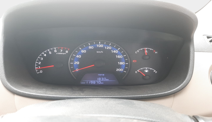 2016 Hyundai Xcent S 1.2, Petrol, Manual, 1,19,870 km, interior