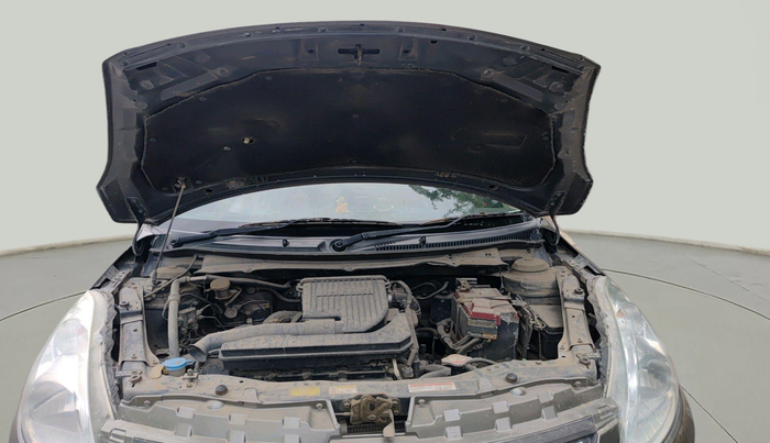 2015 Maruti Swift Dzire LXI (O), Petrol, Manual, 43,605 km, exterior