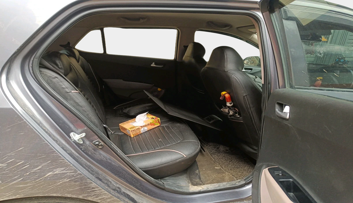 2016 Hyundai Grand i10 SPORTZ 1.2 KAPPA VTVT, Petrol, Manual, 73,079 km, interior