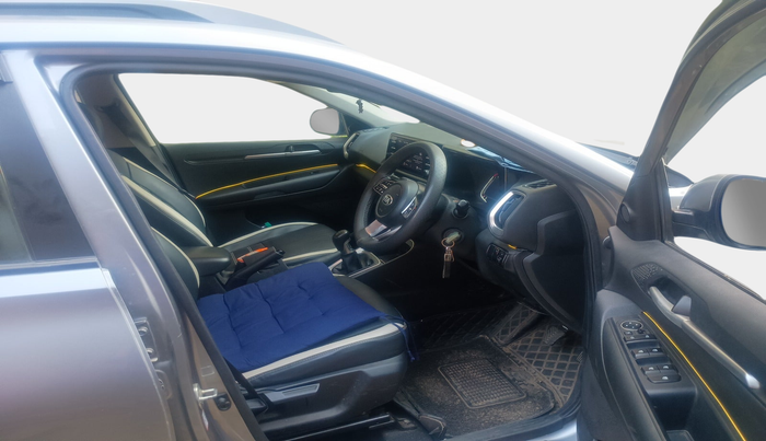 2020 KIA SONET HTK PLUS 1.0 IMT, Petrol, Manual, 53,000 km, interior