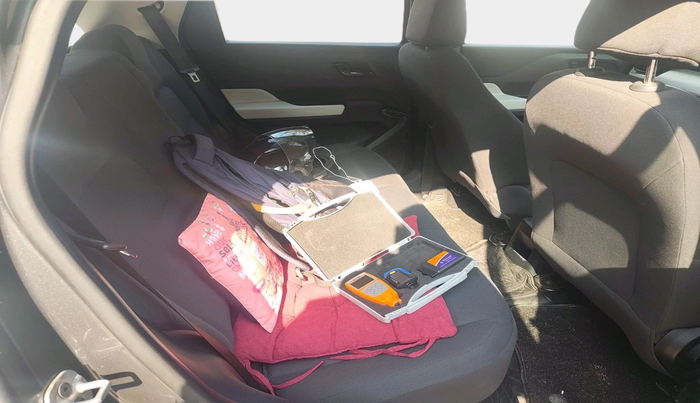 2022 Tata PUNCH PURE MT, Petrol, Manual, 18,063 km, interior