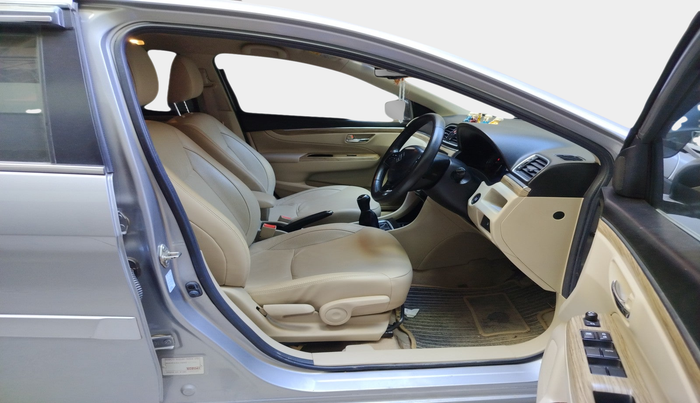 2019 Maruti Ciaz ALPHA 1.5 SHVS PETROL, Petrol, Manual, 31,427 km, interior