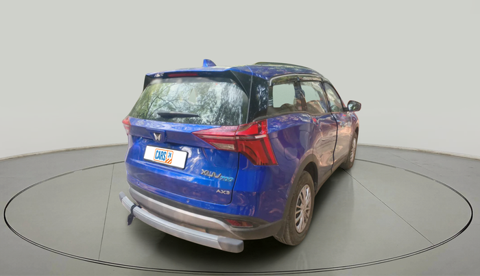 2025 Mahindra XUV700 AX 3 D AT 5 STR, Diesel, Automatic, 4,746 km, exterior