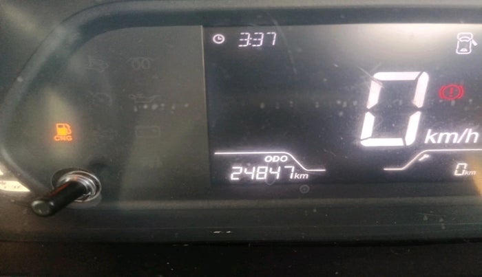 2024 Tata PUNCH ADVENTURE RHYTHM CNG, CNG, Manual, 24,847 km, interior