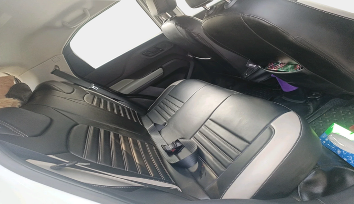 2024 Tata PUNCH ADVENTURE RHYTHM CNG, CNG, Manual, 24,847 km, interior