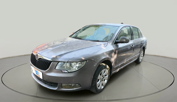 2011 Skoda Superb ELEGANCE 1.8 TSI MT, Petrol, Manual, 1,11,644 km, exterior