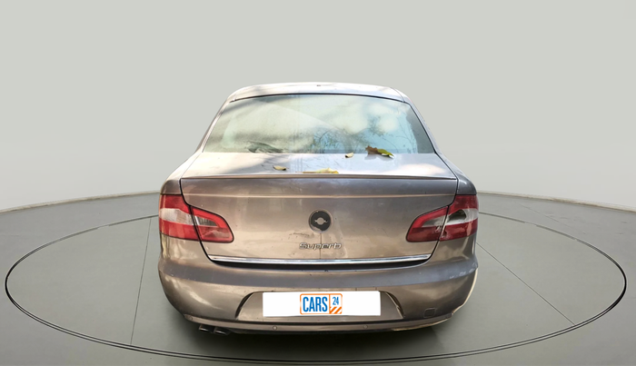 2011 Skoda Superb ELEGANCE 1.8 TSI MT, Petrol, Manual, 1,11,644 km, exterior