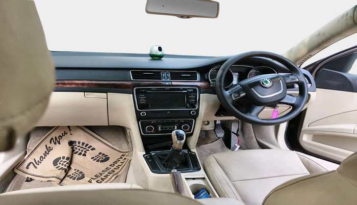 2011 Skoda Superb ELEGANCE 1.8 TSI MT, Petrol, Manual, 1,11,644 km, interior