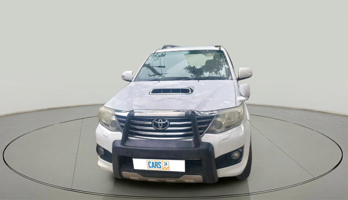 2013 Toyota Fortuner 3.0 4X2 MT, Diesel, Manual, 2,22,949 km, exterior