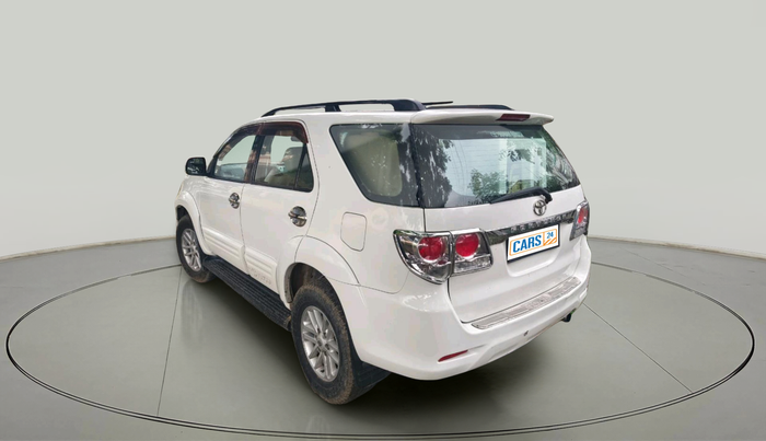 2013 Toyota Fortuner 3.0 4X2 MT, Diesel, Manual, 2,22,949 km, exterior
