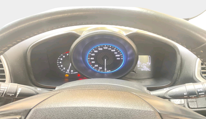 2022 Hyundai VENUE S+ 1.2, Petrol, Manual, 94,500 km, interior